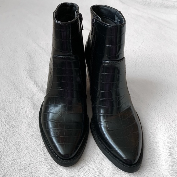 madden girl klick boot